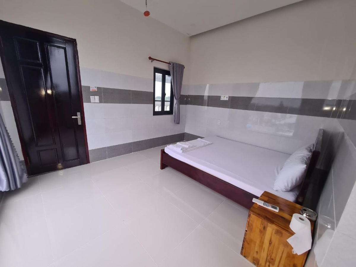 Hotel Khach San Hoang Mai Cần Thơ Exterior foto